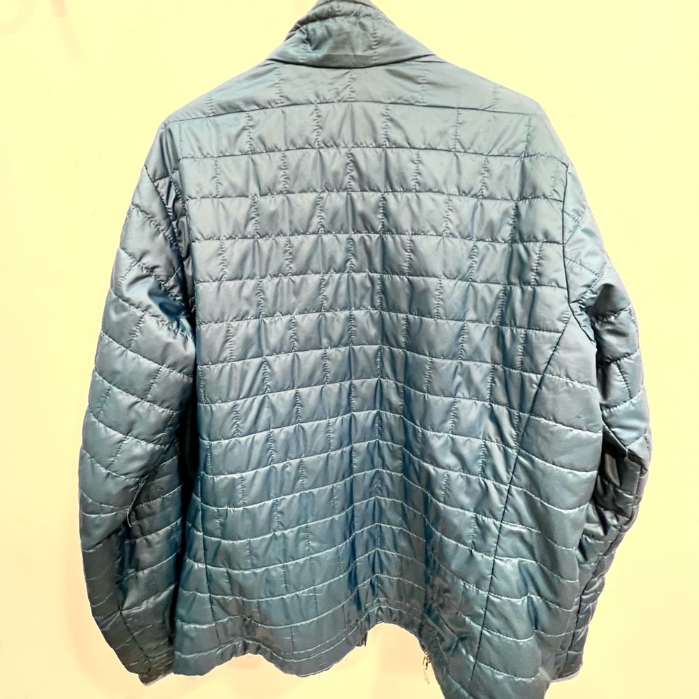 Patagonia Men's Blue Puffer Jacket